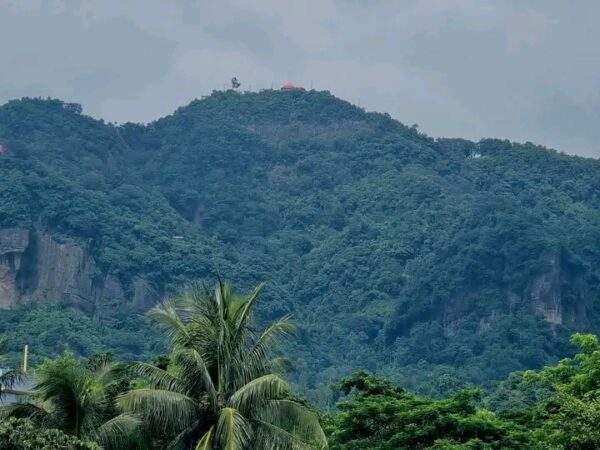 সীতাকুণ্ডের চন্দ্রনাথ পাহাড়ে মসজিদ নির্মাণের কোনো অনুমতি নেই জানালো উপজেলা প্রশাসন