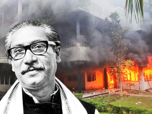 জীবিত বঙ্গবন্ধুর চেয়ে মৃত বঙ্গবন্ধু অনেক শক্তিশালী!
