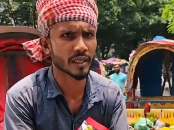বঙ্গবন্ধুকে শ্রদ্ধা জানাতে গিয়ে রাজাকারদের হাতে পিটুনির শিকার রিকশাচালকের জামিন!