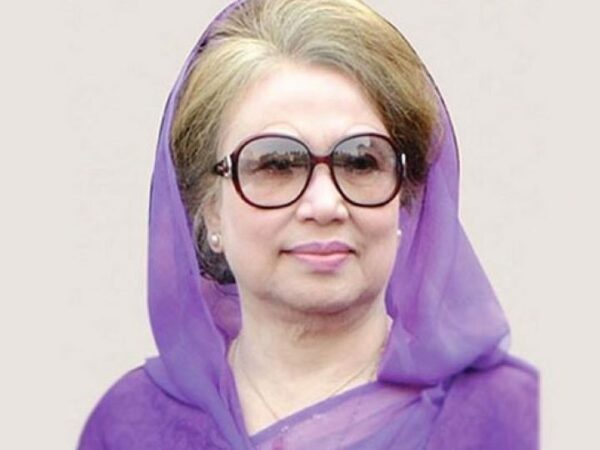 চীনা দূতাবাসের পক্ষ থেকে খালেদা জিয়াকে ১৫ই আগস্টের শুভেচ্ছা