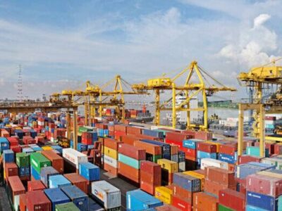 আত্মঘাতী, অদূরদর্শী সিদ্ধান্ত! চট্টগ্রাম বন্দরের দুই টার্মিনাল পরিচালনার দায়িত্বে বিদেশিরা