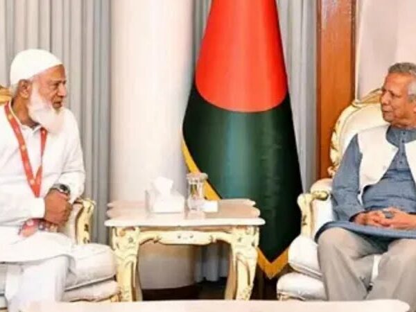 কি ষড়যন্ত্র করছে জঙ্গী ইউনুস সরকার জামায়াতিদের নিয়ে?