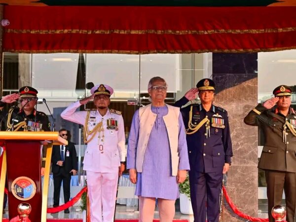 সশস্ত্র বাহিনী দিবস: স্বাধীনতার ঘোষণা: ইউনূসের প্রতারণা