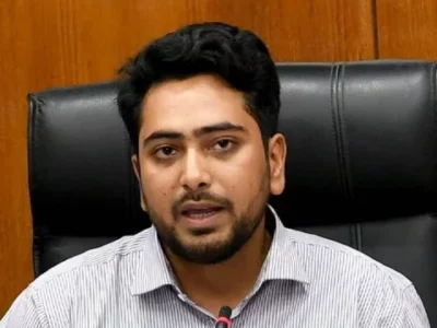 বাড্ডায় নাহিদ ইসলামের নির্বাচনী অফিসে গুলি