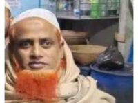 ভোটকেন্দ্রে দায়িত্ব পালন করা অবস্থায় পোলিং অফিসারের মৃত্যু