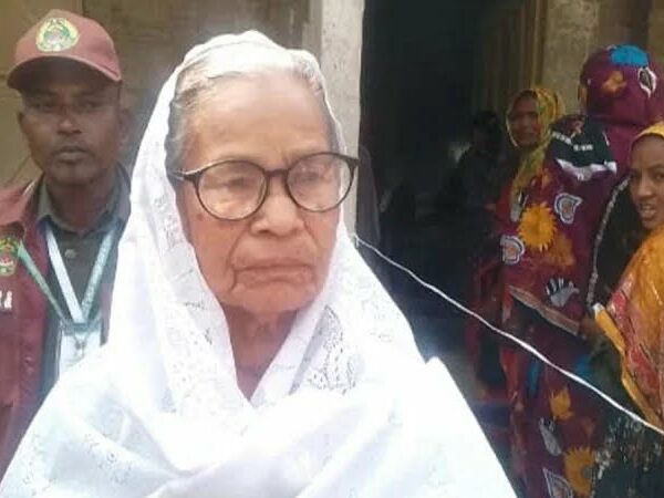 ‘এবার বলে মোর ভোট আরেক জনে দিছে, মুই তো নিজেই দিবার আসনু’