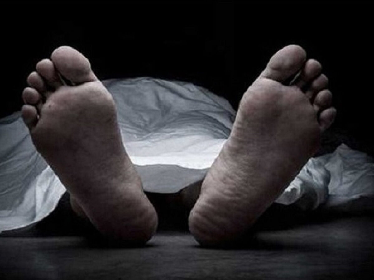 টাকা নিয়ে বিরোধ ছেলের সঙ্গে, মর্মান্তিকভাবে কুপিয়ে হত্যা করা হলো বাবাকে