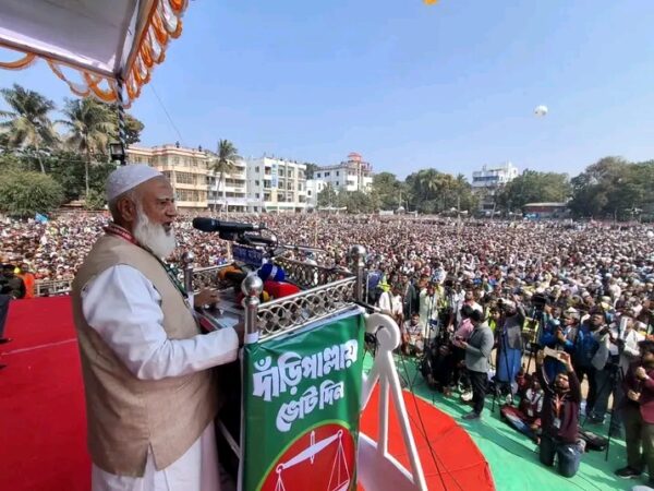নির্বাচনী লড়াইয়ের জন্য জামায়াতে ইসলামীকে কে অর্থায়ন করছে? পর্দার আড়ালে ‘গোপন হাত’ কার?