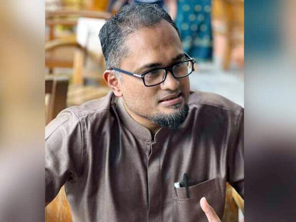 দিল্লিতে চাকরি হারালেন বাংলাদেশের প্রেস মিনিস্টার ফয়সাল