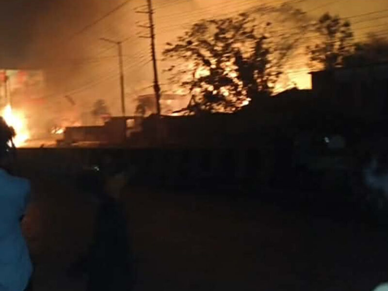 কক্সবাজারে গ্যাস পাম্পে বিস্ফোরণে দগ্ধ ১৬, বসতবাড়িও পুড়েছে