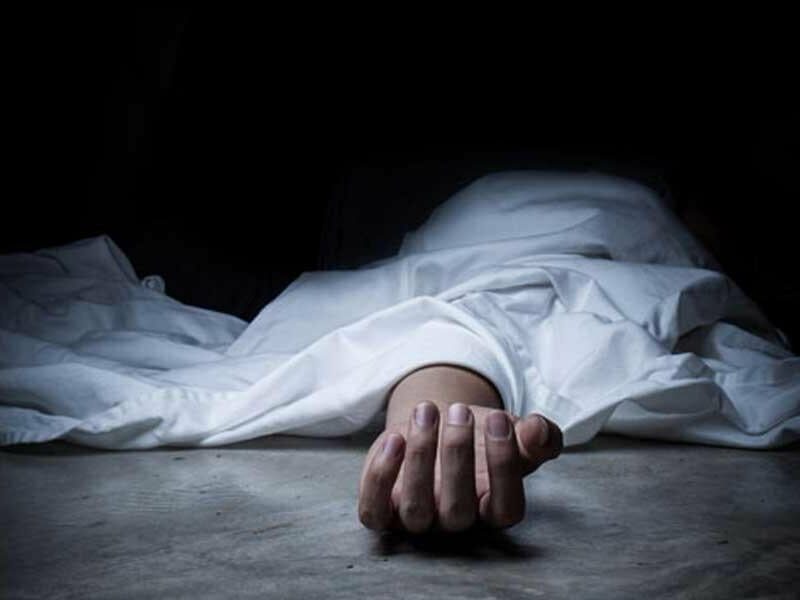 অপারেশন থিয়েটারে রোগীর মৃত্যু, চিকিৎসককে মারধর, ভাঙচুর