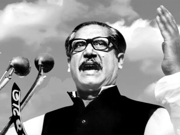 পাকিদের দৌরাত্ম বেড়েই চলেছে বঙ্গবন্ধুর বাংলায়, এখনো নিষিদ্ধ ‘জয় বাংলা’-‘জয় বঙ্গবন্ধু’ শ্লোগান