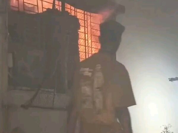 গুজব সৃষ্টি করে শপিং মল ভাঙচুর, এবার গাজীপুরে পোশাক কারখানায় আগুন!