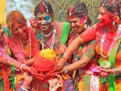 আবিরে রাঙ্গানো প্রকৃতি, হিন্দু ধর্মাবলম্বীরা পালন করছেন হোলি উৎসব