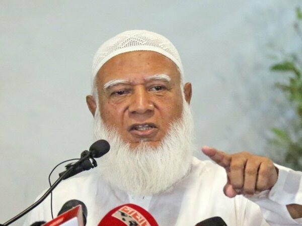 মহান স্বাধীনতা দিবস উপলক্ষে জামায়াত আমির শফিকুরের বিবৃতিতে হানাদার বাহিনীর বর্বরতার কথা নেই,আছে জুলাই আন্দোলনের কথা