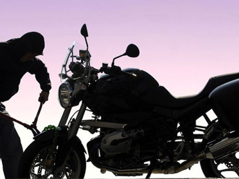 রাজধানী ঢাকায় প্রতিদিন মোটরসাইকেল, গাড়ি চুরির ঘটনা! নেই তেমন নজরদারি