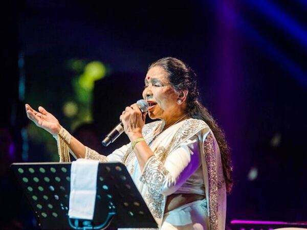 যুগের অবসান! প্রয়াত সুরের সম্রাজ্ঞী আশা ভোঁসলে