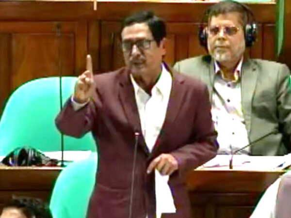 “যতদিন রয়েল বেঙ্গল টাইগার থাকবে, মুক্তিযোদ্ধা জিতবে, রাজাকার কোনোদিন এই দেশে জয়লাভ করতে পারবে না”