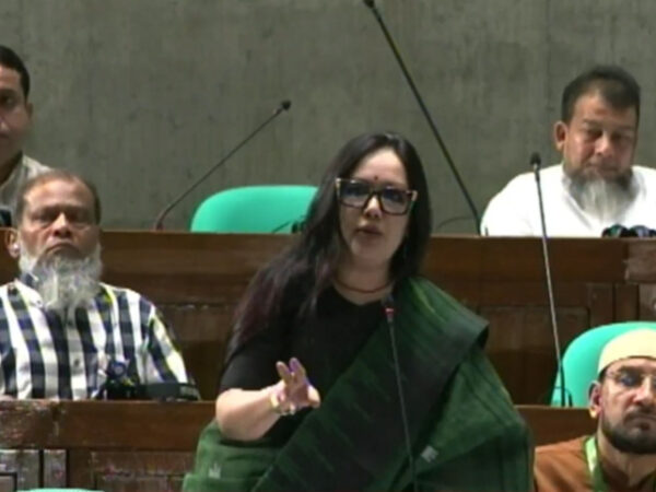 যুক্তরাষ্ট্রের সঙ্গে বাণিজ্য চুক্তি সংসদে তোলার দাবি জানিয়েছেন রুমিন ফারহানা