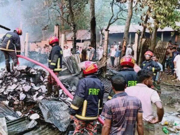 অকটেন ভাগাভাগি নিয়ে সংঘর্ষ, আগুনে দগ্ধ হলেন তিনজন