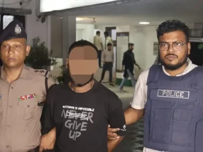 গ্রিল কেটে ফিলিং স্টেশনের ২৬ লাখ টাকা চুরি, একজন গ্রেফতার