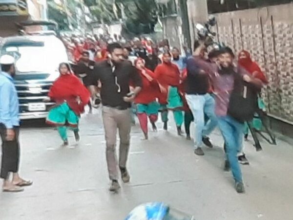 ছয় নবজাতকের মৃত্যু, আদ্-দ্বীন হাসপাতালে সাংবাদিকরা গেলে তাঁদের ওপর হামলা, ক্যামেরা ভাঙচুর