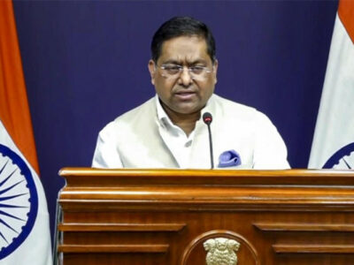 ‘অবৈধ বাংলাদেশি’ ফেরত পাঠানো নিয়ে পরিষ্কার বার্তা দিলেন ভারতের রণধীর জয়সওয়াল
