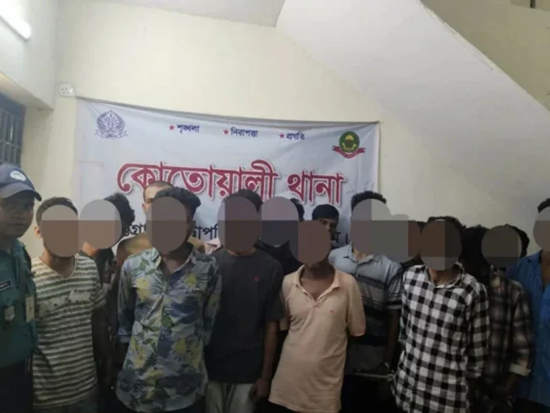 মুক্তিযোদ্ধা ইঞ্জিনিয়ার মোশাররফ হোসেনের জানাজা শেষে ‘জয় বাংলা’ স্লোগান দেয়ায় আওয়ামী লীগের ১৯ জনকে আটক!