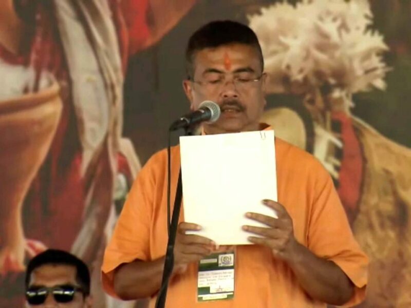 পশ্চিমবঙ্গের মুখ্যমন্ত্রী পদে শপথ নিলেন শুভেন্দু অধিকারী