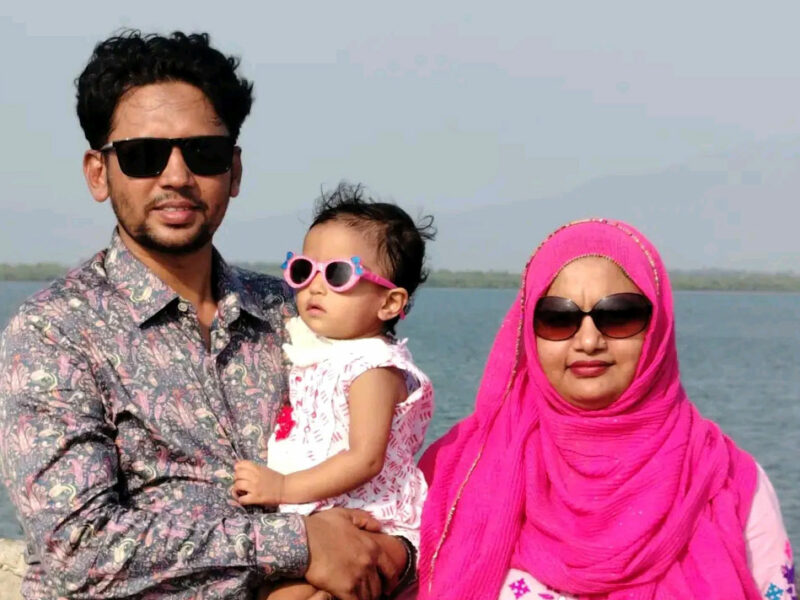 সীতাকুণ্ডে মোটরসাইকেল থেকে ছিটকে পড়ে শিশুর মৃত্যু, বাঁচাতে গিয়ে প্রাণ গেল মায়েরও