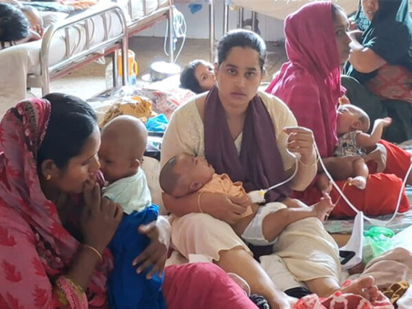 গরম ও হাম দুইয়ের বাড়বাড়ন্তে শিশুদের নিয়ে ঈদযাত্রায় সতর্কবার্তা চিকিৎসকদের