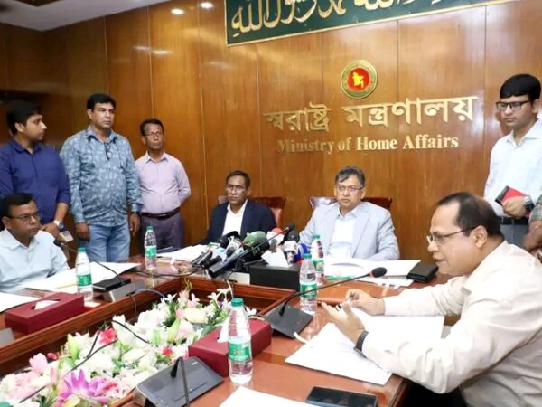 দেশে মাদকাসক্তির সমস্যা দিন দিন আরও প্রকট আকার ধারণ করছে; মাদক ব্যবহারকারীর সংখ্যা ৮২ লাখ ছুঁয়েছে