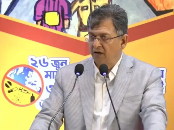 জুয়া ও মাদকমুক্ত দেশ গড়তে কাজ করছে সরকার: বললেন স্বরাষ্ট্রমন্ত্রী
