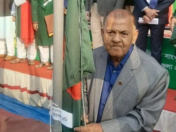 বৃহত্তর যশোরের মুজিব বাহিনীর প্রধান এবং মুক্তিযুদ্ধের যশোরাঞ্চলের অন্যতম নায়ক বীর মুক্তিযোদ্ধা আলী হোসেন মনি আর নেই