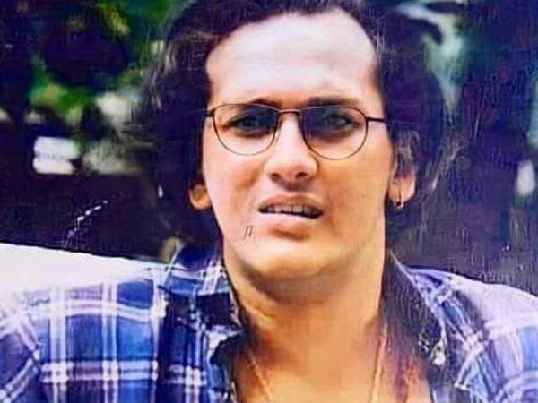 ৩০ বছর পর চিত্রনায়ক সালমান শাহর দেহাবশেষ কবর থেকে উত্তোলনের নির্দেশ আদালতের