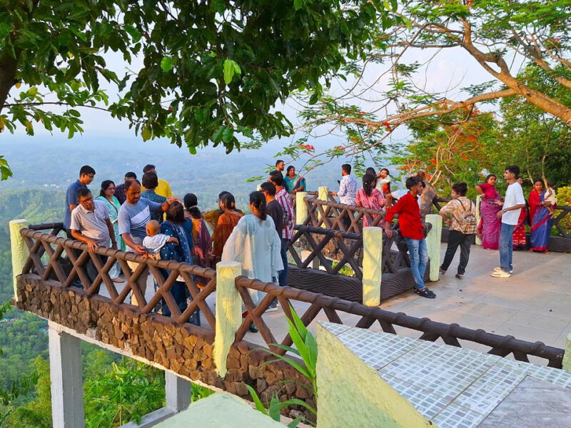 ভারি বৃষ্টিপাতের জন্য বান্দরবানের সমস্ত পর্যটনকেন্দ্র শুক্রবার পর্যন্ত বন্ধ