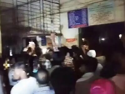নেত্রকোনায় রোগীর মৃত্যুর ঘটনায় হাসপাতালে বিক্ষোভ, ভাঙচুর