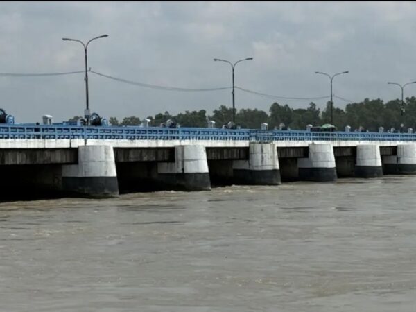 উজানের ঢল-বৃষ্টিতে তিস্তার পানি বৃদ্ধি, খুলে দেওয়া হয়েছে ৪৪ জলকপাট