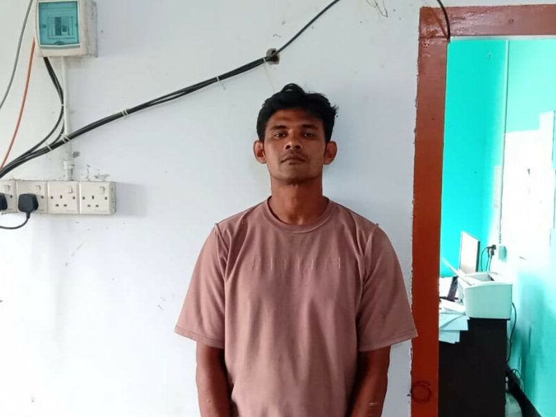 মেহেরপুরে বাড়িতে ঢুকে ‘প্রেমিকার’ কবজি কেটে বিচ্ছিন্ন, অভিযুক্ত সায়ন আটক