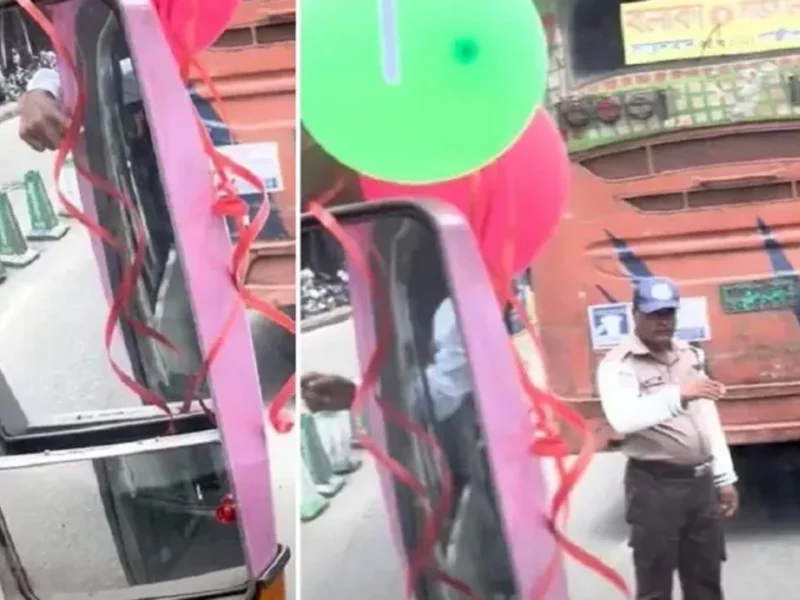 প্রথম দিনেই নারীদের পিংক বাসে ধাক্কা, বলাকা পরিবহনকে জরিমানা