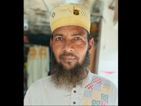 ছেলে বিসিএস চিকিৎসক- মেয়ে নার্স, সংগ্রামী জীবন বাবার! ৫৪ বছর বয়সে এসএসসি পাস করলেন