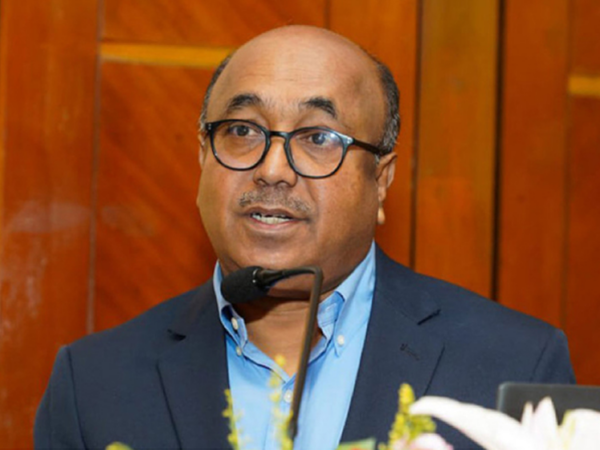 পদত্যাগ করছেন পিএসসি চেয়ারম্যান অধ্যাপক মোবাশ্বের মোনেম