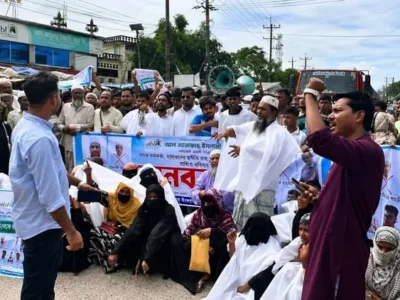 আল আরাফাহ ব্যাংকের আউটলেট থেকে কোটি কোটি টাকা উধাও! নিরাপত্তা কোথায়?