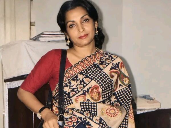 “আমরা শাড়ি পরেই সব আন্দোলন করেছি”: একুশে পদকপ্রাপ্ত বর্ষীয়ান অভিনেত্রী দিলারা জামান