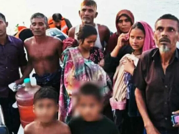 ভয়াল পদ্মায় ভেসে যাওয়া ২০ দিনের শিশুসহ ১০ বাংলাদেশির প্রাণ বাঁচাল ভারতীয় বিএসএফ!