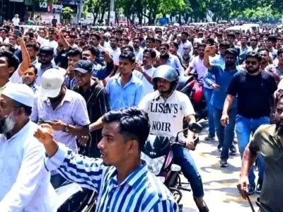 গুলশানে আওয়ামী লীগের মিছিলে অংশ নেওয়ায় গ্রেপ্তার করা হলো ৩২ জনকে