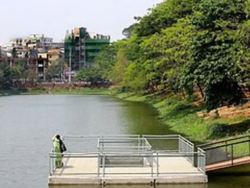 ধানমন্ডি লেক থেকে ভাসমান একটি মরদেহ উদ্ধার!