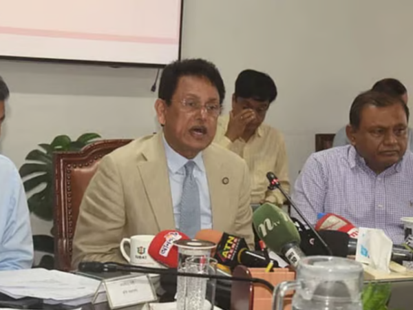 সেরা ১০০ শিক্ষককে ১ লাখ টাকা করে পুরস্কার দেওয়া হবে: জানালেন শিক্ষামন্ত্রী