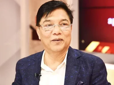 বিমানবন্দরে জামাত নেতা আখতারুজ্জামানের বিশৃঙ্খল আচরণ, মারধরের ঘটনাকে ‘মব’ বললেন বিমানমন্ত্রী