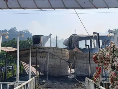 কক্সবাজারের রিসোর্টে আগুনে নিহত বেড়ে ৭, আরো বাড়তে পারে মৃত্যুর সংখ্যা